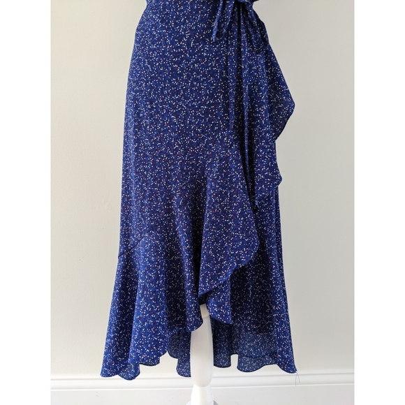 Max Studio ruffle wrap dress - Picture 4 of 7